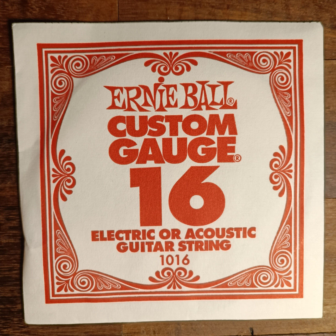 Ernie Ball 1016 Corde Acier Personnalisée Pour Guitare Électrique Ou Acoustique