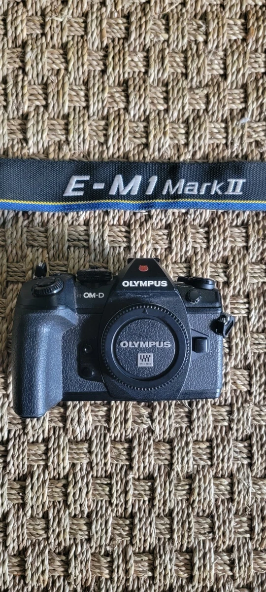 Olympus OM-D E-M1 Mark II Digital Cameras with Histogram Display