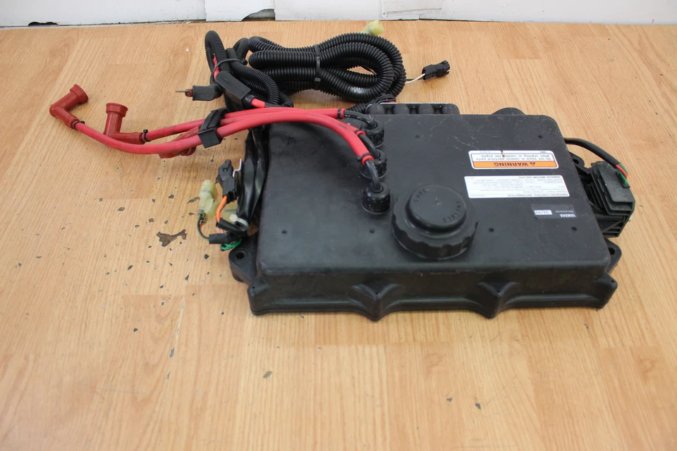 Yamaha Wave Runner XL1200 1999 caja eléctrica con bobinas, CDI y regulador con Foto 4 de 4