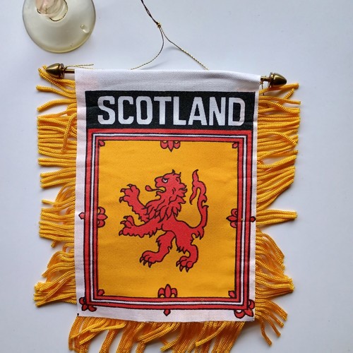 ESCOCIA MINI POLIÉSTER BANDERA INTERNACIONAL BANDERA 3 X 5 PULGADAS - Imagen 1 de 3