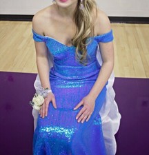 Sherri Hill Blue Prom Dress. Originally 600
