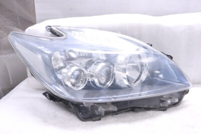 4X-1023☆Medium LED ZVW30 Prius☆Right headlight KOITO 47-30