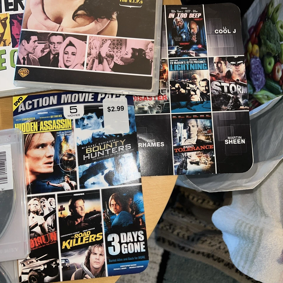 lot of 34 dvds/blue Ray. Assorted Titles. See Description And Photos Foto 4 de 4