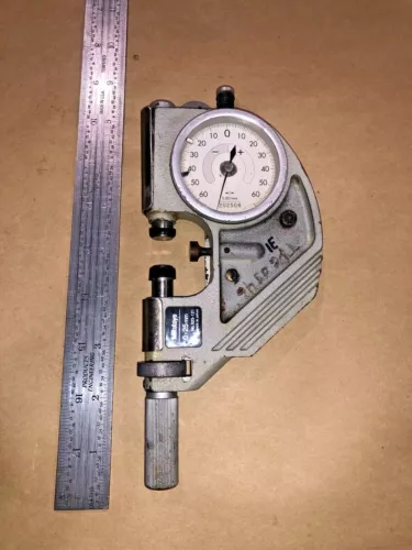 MITUTOYO DIAL SNAP GAGE  0-25MM 0.001MM NO. 523-121