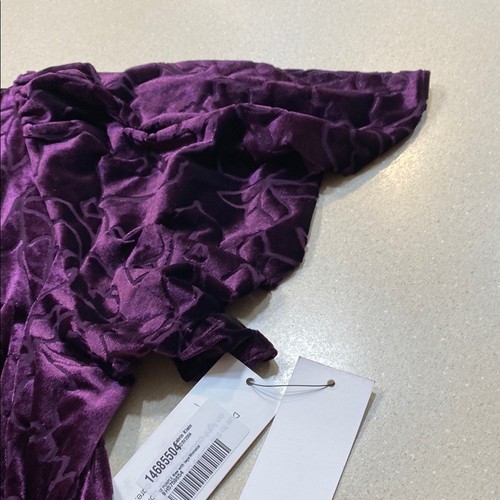 Calvin Klein Whimsygoth Faux Wrap Velvet Burnout Ruffled Dress in Deep Purple - Bild 6 von 8