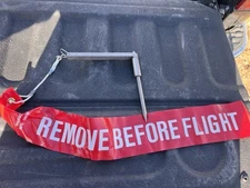 VINTAGE AIRCRAFT LAU-7/A PIN QUICK RELEASE WITH LANYARD MEMORABILIA 