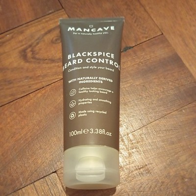 ManCave Blackspice Bartkontrolle 100 ml Verpackung kann variieren
