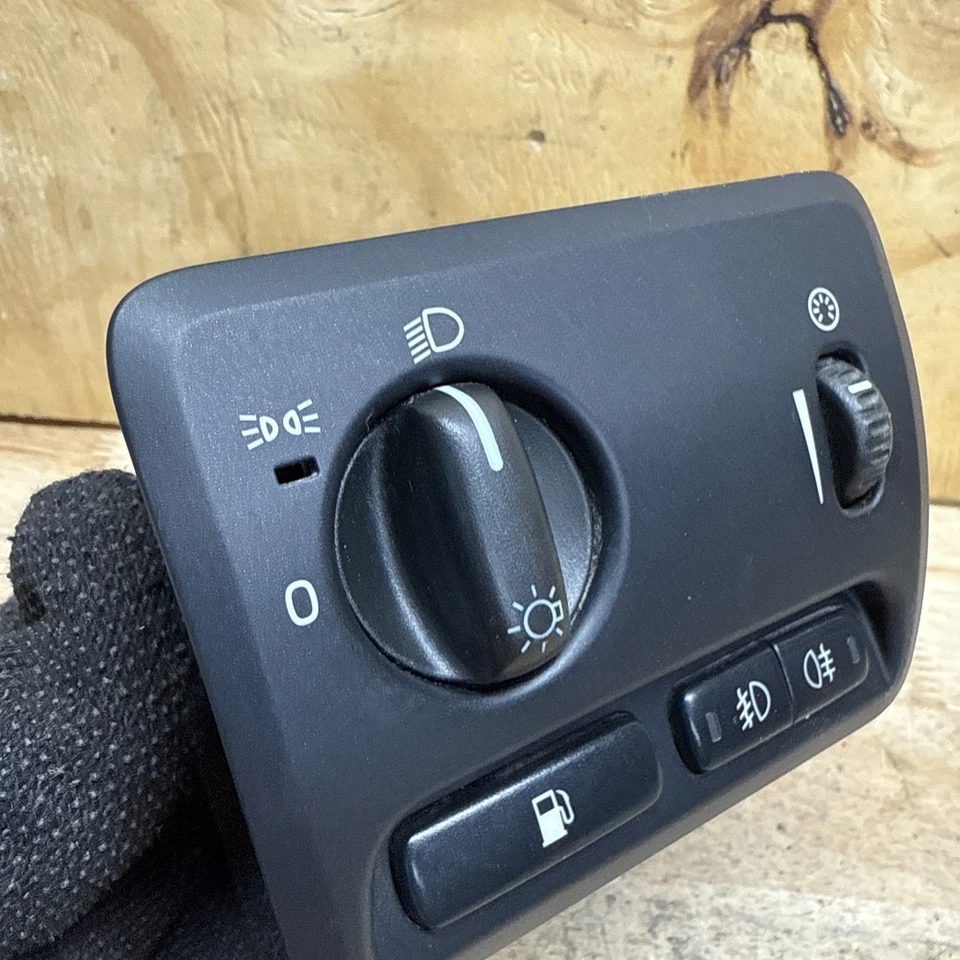 ✅ OEM 2004-2009 Volvo S60 V70 XC70 Headlight light Control Switch Fuel 30739316  Foto 3 de 4