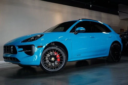 2021 Porsche Macan *Macan GTS* *Miami Blue* *Deviated Stitching Pkg*