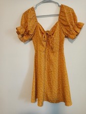 Shein Yellow daisy short dress