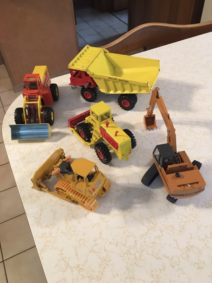 MICHIGAN, YALE, DEERE, ESTUCHE, AVELING BARFORD. SIN CAJAS. Foto 3 de 4