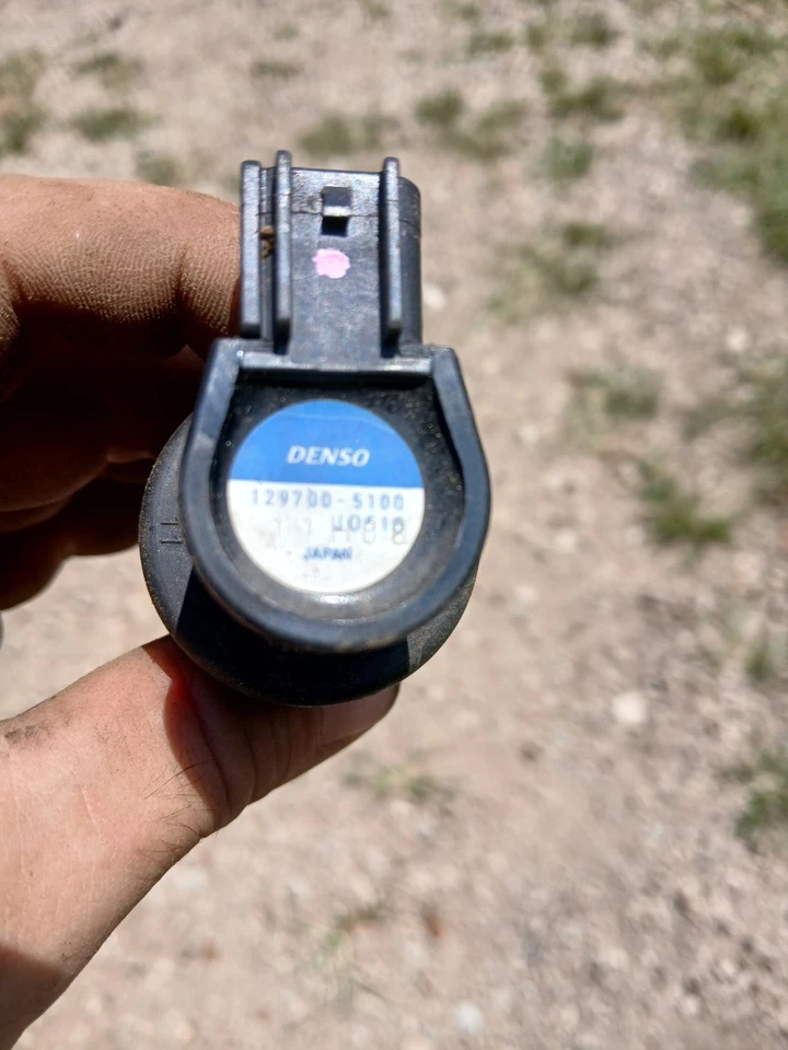 2006 06-07 Suzuki GSXR 750 GSXR750 Bobina de encendido Bujía Lote OEM Foto 2 de 3