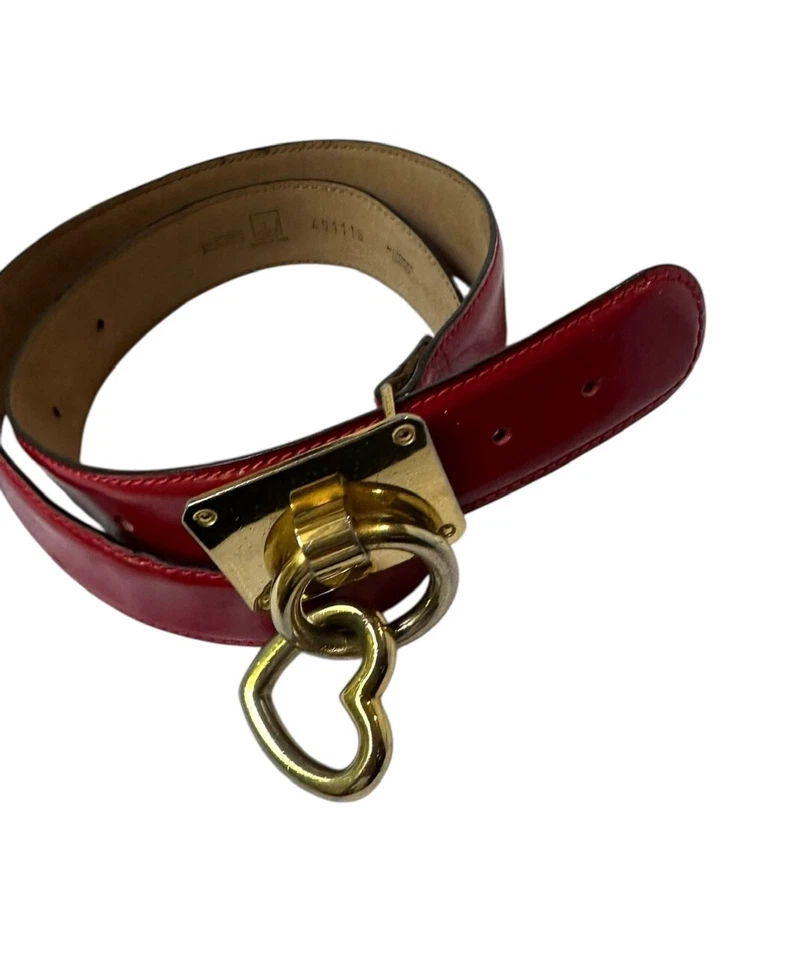 Cinturón vintage MOSCHINO Redwall En Heart cuero rojo hebilla talla Euro 46/35 EE. UU. Foto 3 de 4