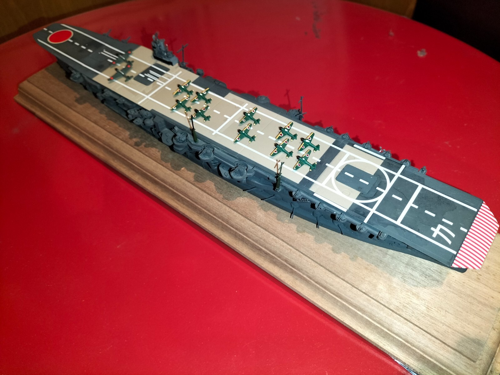 1/700 IJN KAGA 1942 Battle of Midway 1942 japanese carrier painted