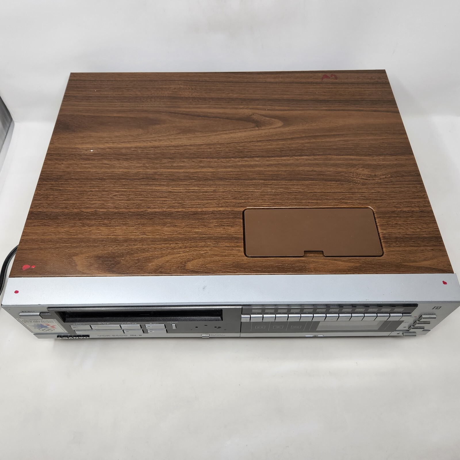 SANYO BETACORD BETAMAX VIDEO CASSETTE RECORDER VCR 6400 *UNTESTED