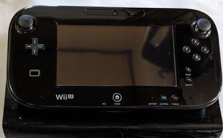 Nintendo Wii U 32 GB Black or White Console Variations Colors Japanese Ver  Used