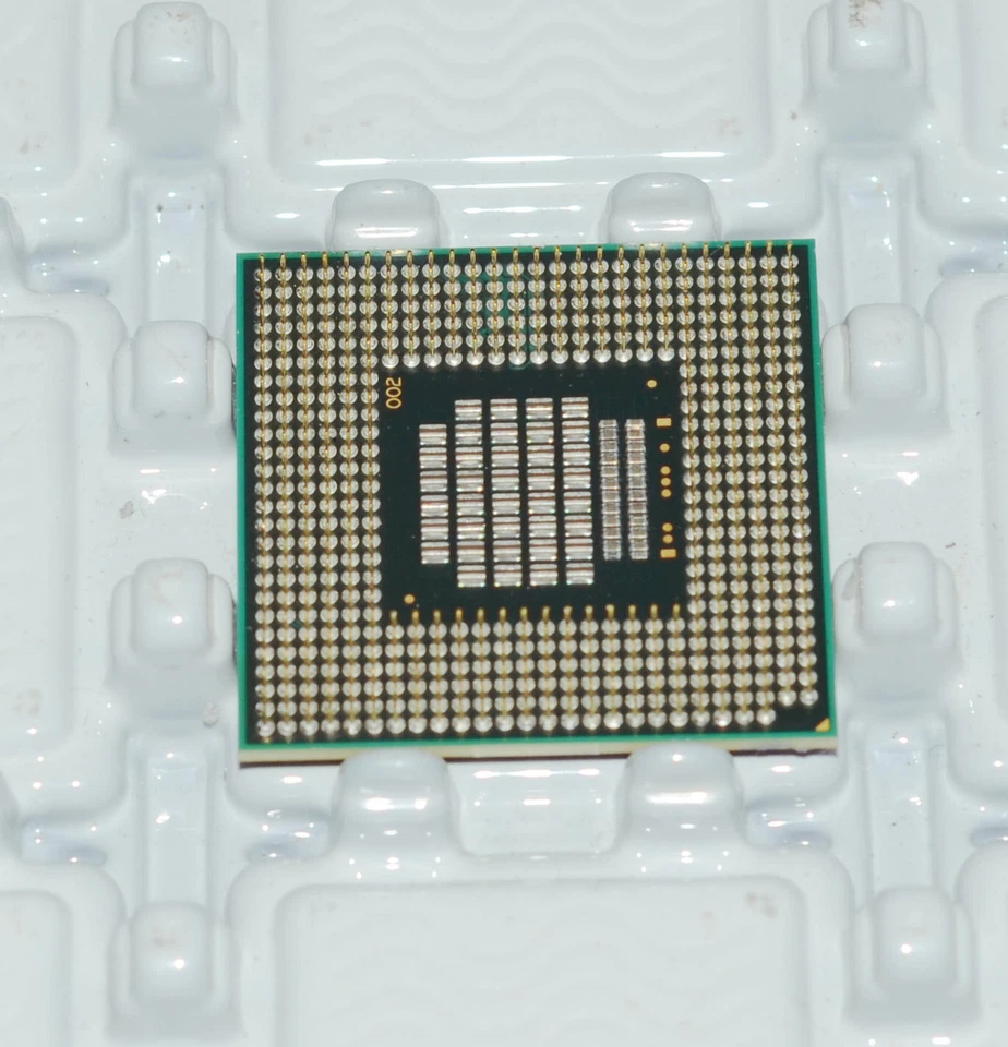 Intel Core 2 Duo T7500 CPU 2.2GHz/4M/800MHz Laptop Mobile Processor Socket P - Image 3 of 4