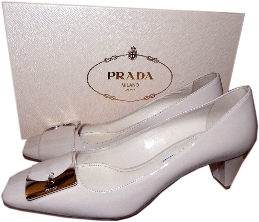 Prada Pumps Nude Beige Patent Leather Low-Heel Buckle Logo