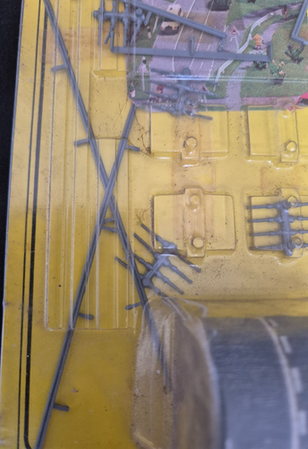 NOCH LEITPLANKEN 3411 N GAUGE CRASH BARRIERS(70CM) AND POSTS(32) x 2 SETS - Picture 5 of 13