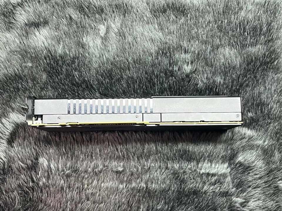 HP NVIDIA GeForce RTX 2080 8GB GDDR6 TU104 256-bit PCI-Express 3.0 x16 - Immagine 3 di 4