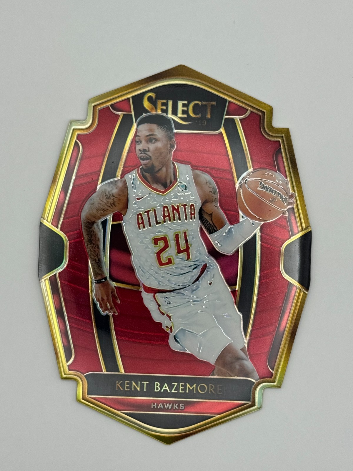 2018-19 Panini Select Kent Bazemore Maroon Prizm Die Cut Premier Level /175 