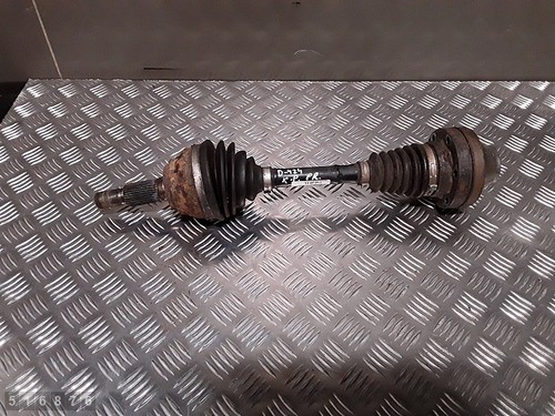 2004 VW TOUAREG ANTRIEBSWELLE VORNE AUTOMATIK DIESEL LINKS 2500TDI 7L0407271E