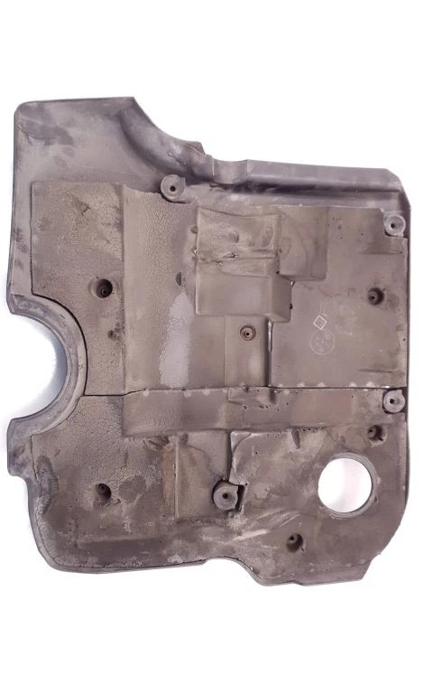 Cubierta superior del motor Toyota Yaris 2007 diésel GEN11084 - Imagen 2 de 2