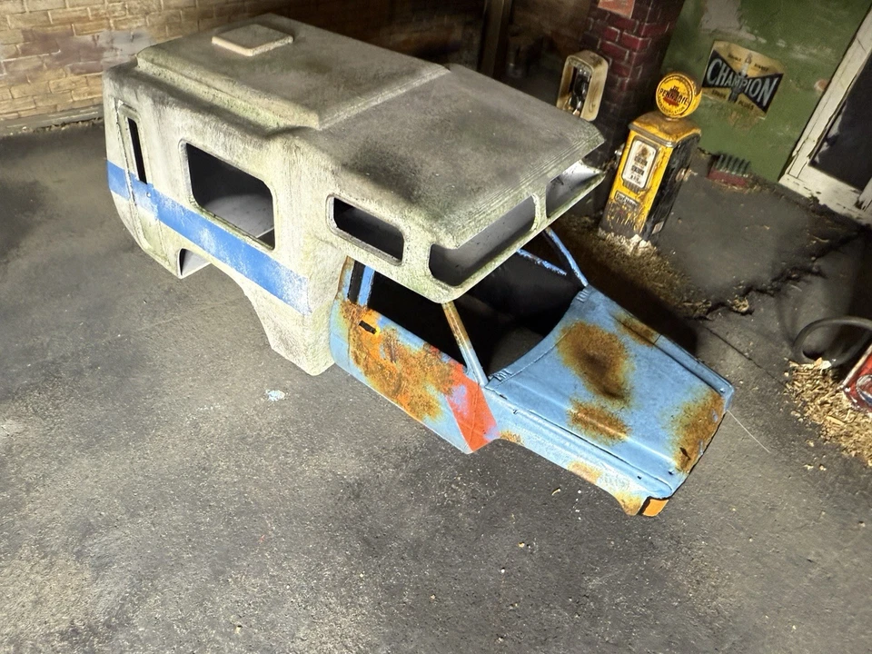 Carrocería de radiocontrol Toyota Camper impresa en 3D escala 1:24 scx24-Trx4m pintada personalizada óxido Foto 3 de 4