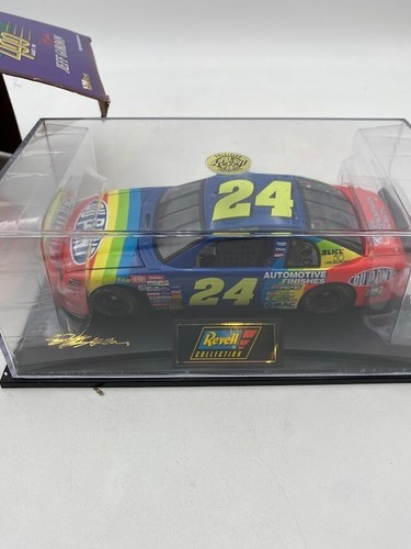 REVELL Jeff Gordon 1998 Brickyard/DUPONT Chevrolet Monte Carlo 1 of 10008 1:24