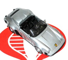 Maisto 1/39 Scale Pullback Car Porsche 911 Speedster Loose Sports Car