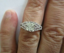 1.75 Carat 18K Gold Diamond Engagement Ring Center 1.40 Carats  Value 15,700