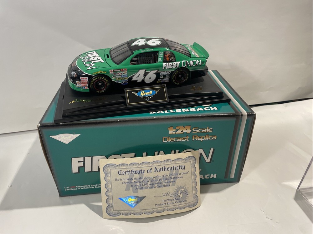 Revell Collection Wally Dallenbach #46 First Union 1/24 Scale 1998