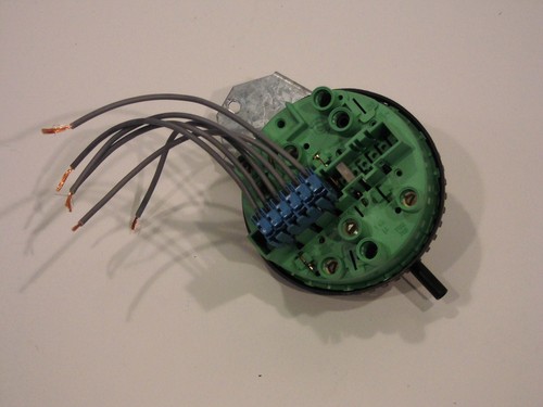 Druckwächter Druckschalter Druckdose 3065062AA3 Waschmaschine Bosch 3830