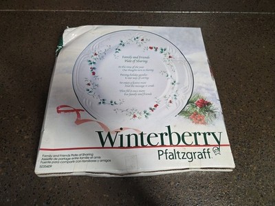 Pfaltzgraff Winterberry Family and Friends Plate of Sharing 12''. New-Damaged Box