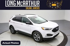 2022 Ford Edge SEL AWD Navy Seating Wireless Charging Pad