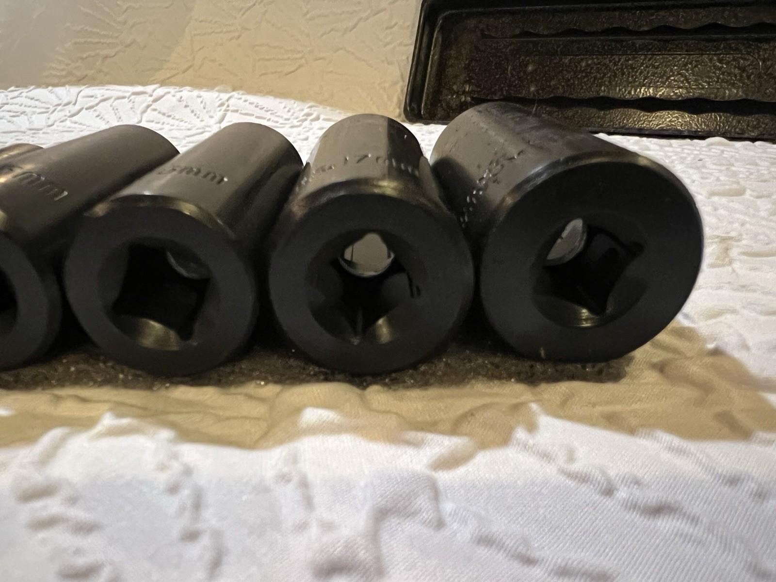 TL1027 Campbell Hausfeld 3/8 Drive Deep Well Metric Socket Set Old Stock Taiwan 