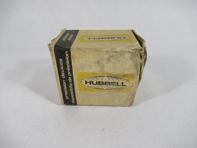 Hubbell 45215 Variload Twist-Lock Plug 30A 250V ! NEW !