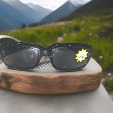 Liseuses de lunettes de soleil de protection UVA/UVB noires neuves avec étiquettes - +2,00 puissance