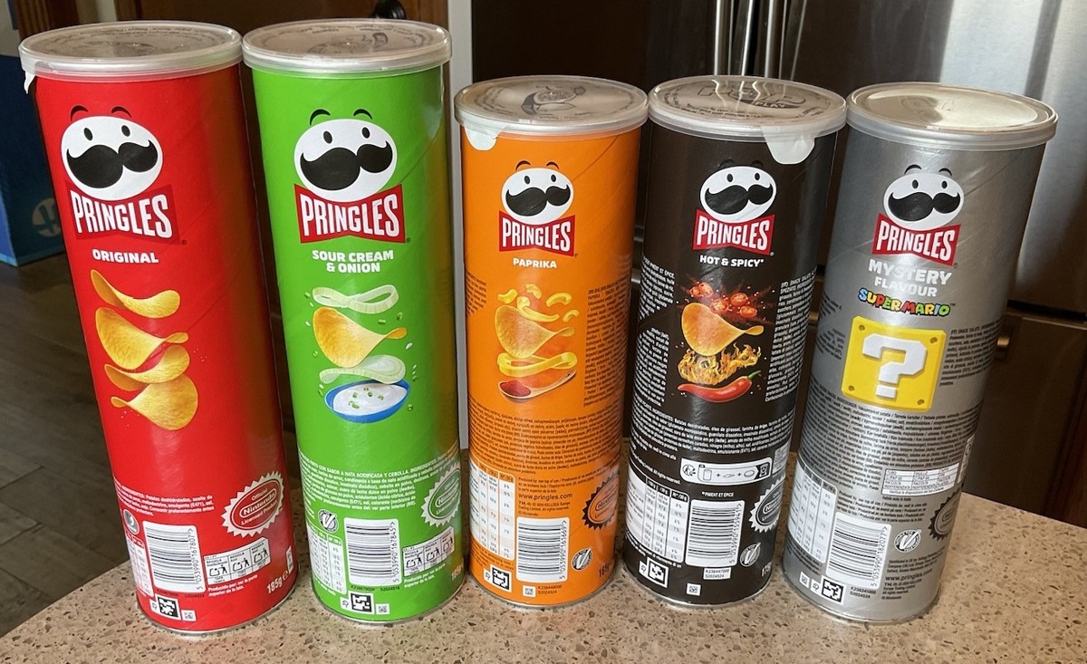 【アメリカ】プリングルズ スーパーマリオブラザーズコラボ缶 5種セット 5 PRINGLES SUPER MARIO EDITION Potato Chips Tubes Bundle