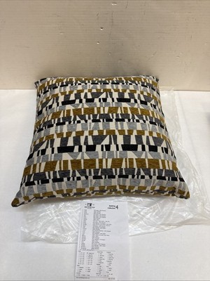 Daniel Design Studio 22  X 22  Toss Pillow Pattern