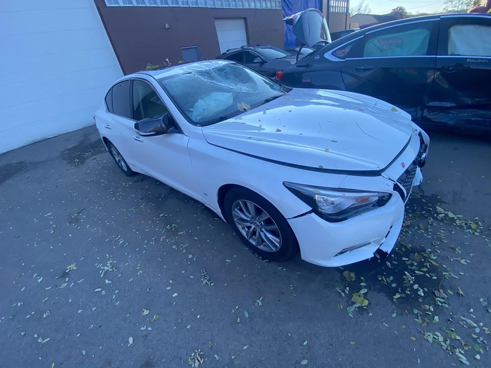 Used Engine Coolant Reservoir fits: 2015 Infiniti Q50 3.5L Hybrid radiator from Foto 3 de 4