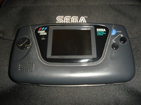 Sega Game Gear Handheld Console + 4 Games Cartridges + Carrying Case + PS WORKS