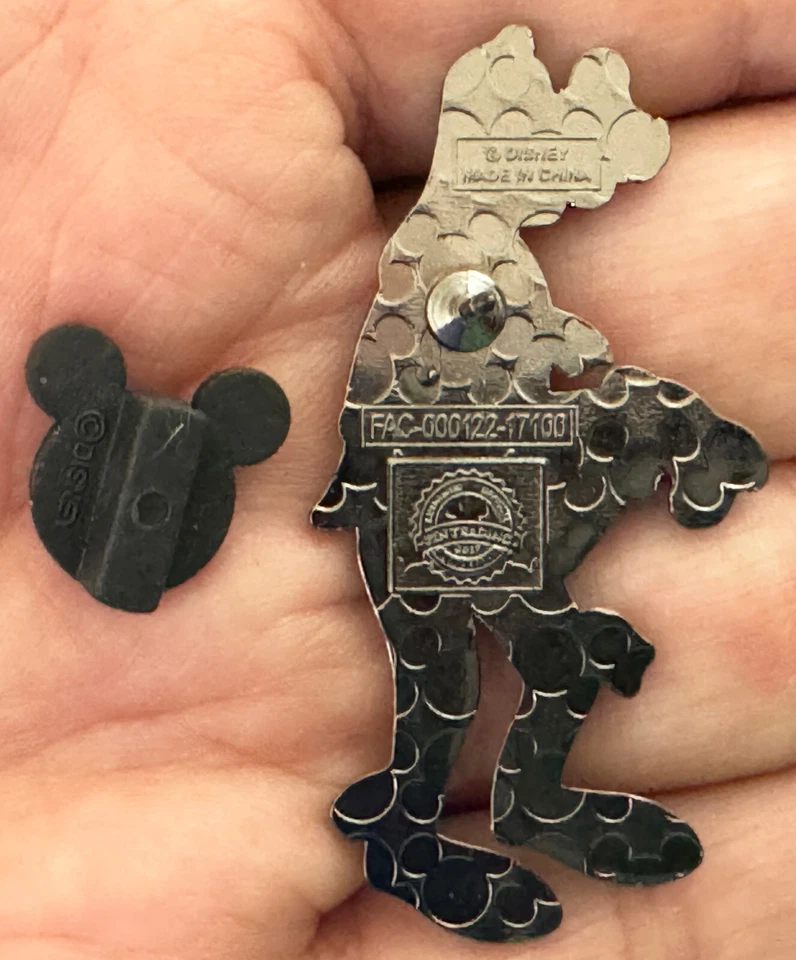 迪士尼乐园收藏家徽章 GOOFY 万圣节妈咪 2017 年停产 — 第 2/2 张图片