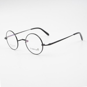 luxury round eyeglasses