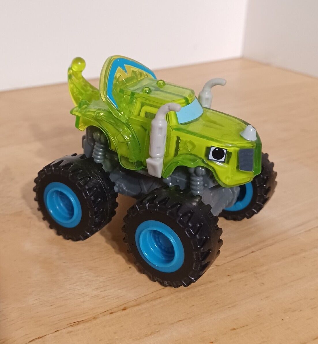 Blaze & The Monster Machines RARE Light Rider Zeg. Lights Up Blaze & The Monster Machines RARE Light Rider Zeg. Lights Up