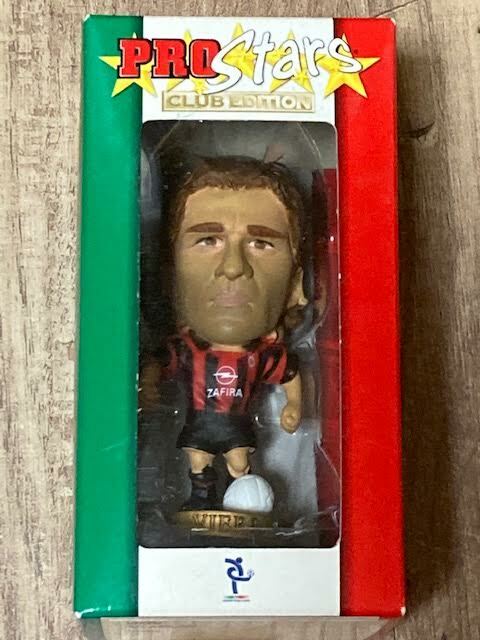 Corinthian Prostars Figures Club Edition Veron, Vieri, Sebastien