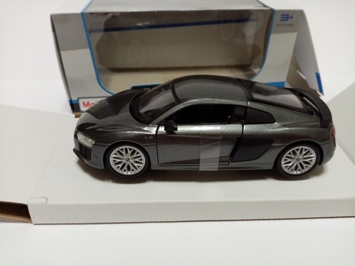 Audi R8 V10 plus, 1:24 Special Edition, Maisto - Foto 3 di 5