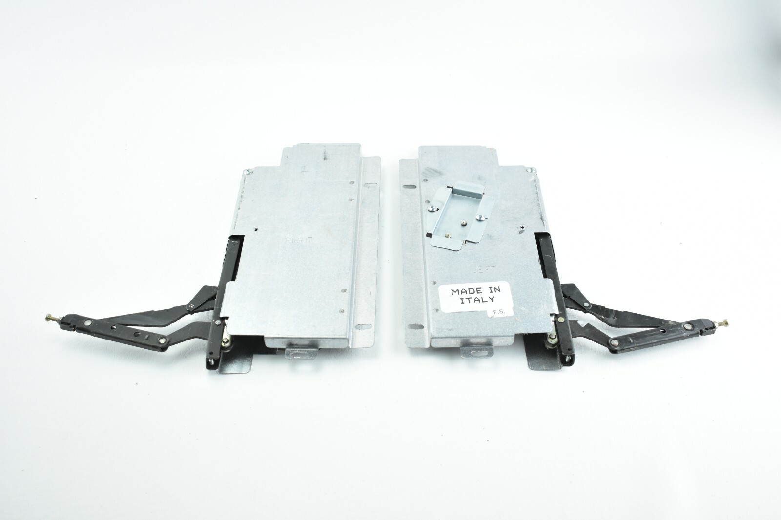 Range Oven Door Hinge 143619