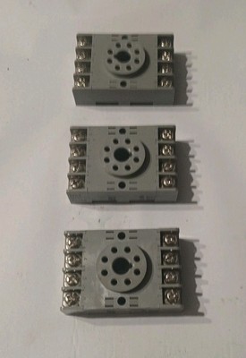 Lot Of 3 Idec SR2P-06 Relay Socket Base 8 Pin Octal 2 Pole 10A 300VAC