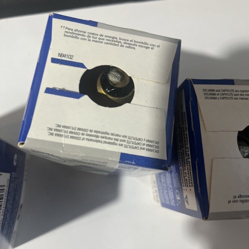 2 Sylvania PAR20 Capsylite 30 degree 50W Flood bulbs - Picture 5 of 6